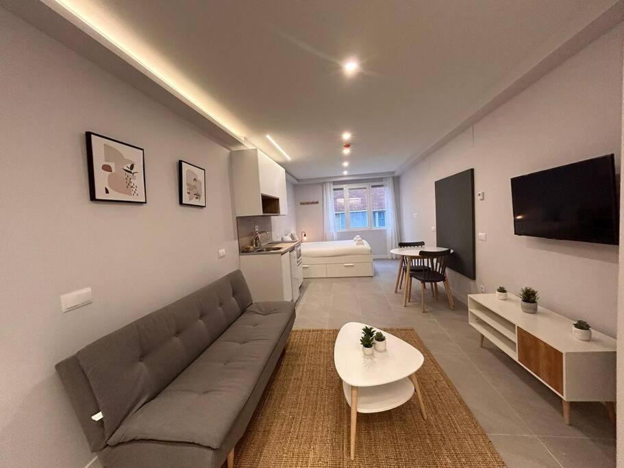 Cozy In Tetuan En 1/6 * Madrid
